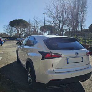 Alternative view of Lexus NX 300h E-FOUR Executive Line Hybride 197 ch Automatique 2018 - 64 400 km
