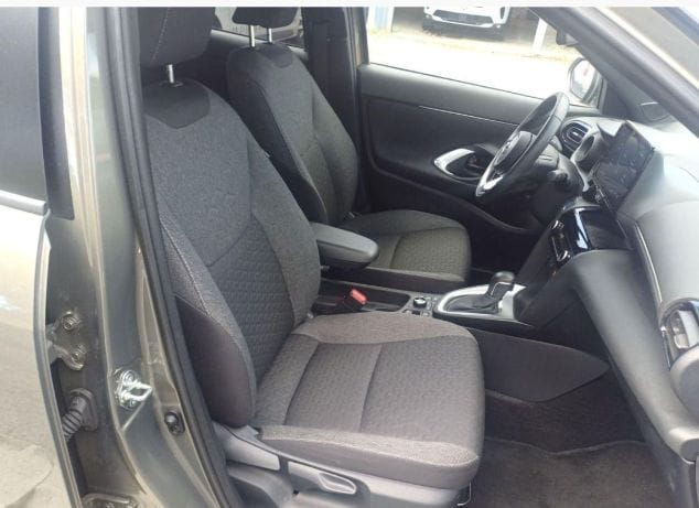 Toyota Yaris Cross Trail 1.5 116h AWD-i Hybride Automatique 116 ch 2023 - 30 894 km – Image 2